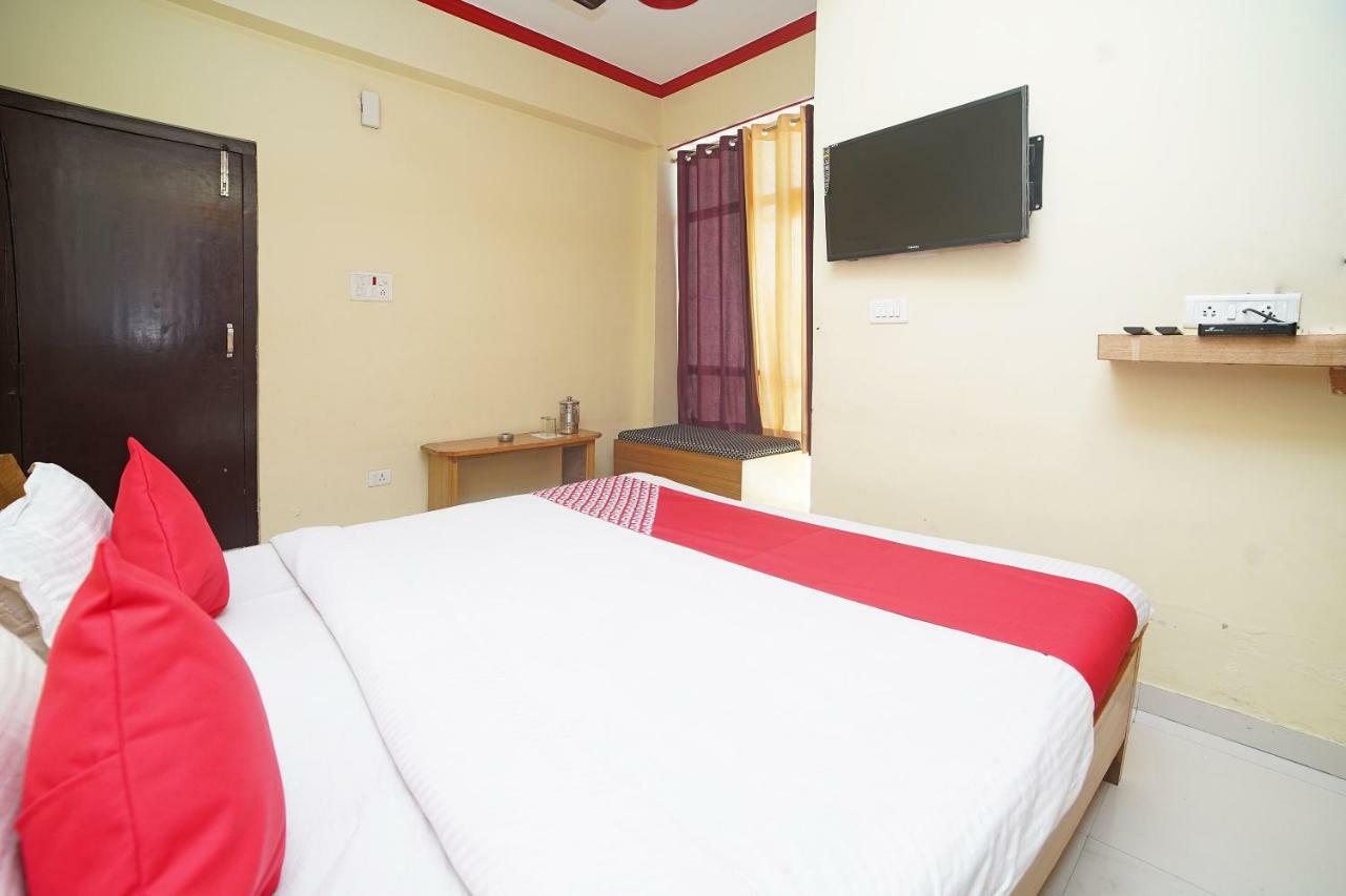 Oyo 37525 Hotel Mall Palace Pithorāgarh Εξωτερικό φωτογραφία