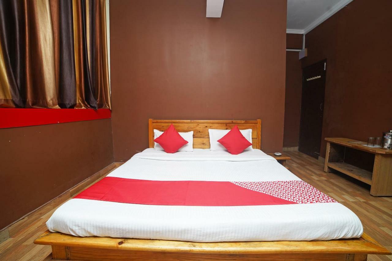 Oyo 37525 Hotel Mall Palace Pithorāgarh Εξωτερικό φωτογραφία