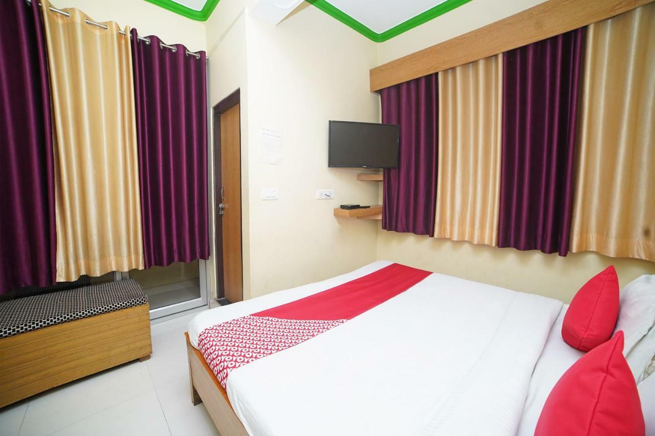 Oyo 37525 Hotel Mall Palace Pithorāgarh Εξωτερικό φωτογραφία