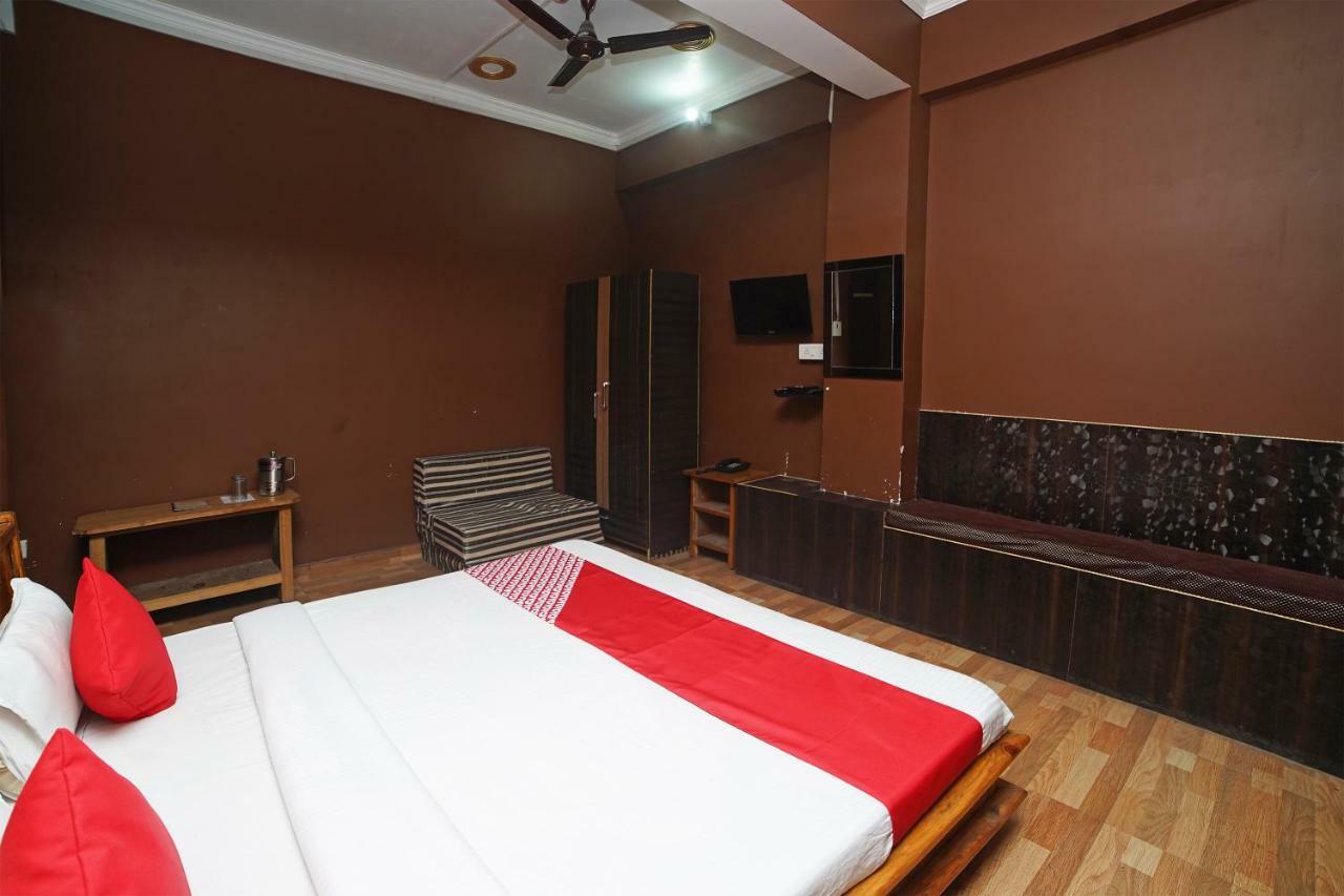 Oyo 37525 Hotel Mall Palace Pithorāgarh Εξωτερικό φωτογραφία