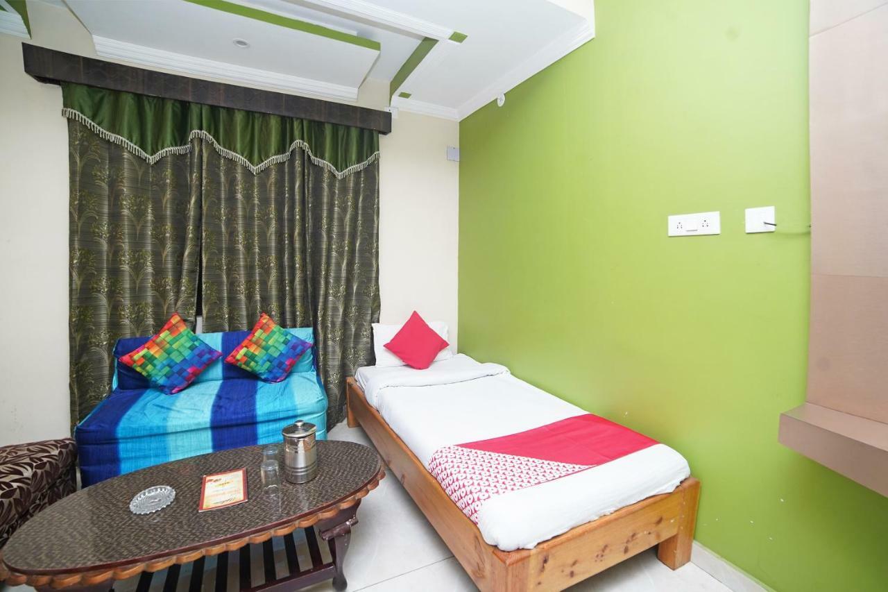 Oyo 37525 Hotel Mall Palace Pithorāgarh Εξωτερικό φωτογραφία